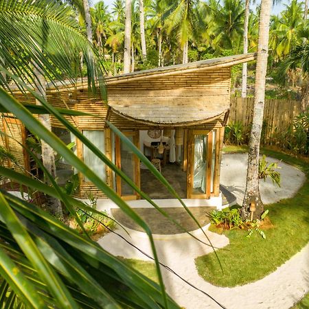 The Bamboo Houses - Tropical Garden & Empty Beach General Luna  Eksteriør billede