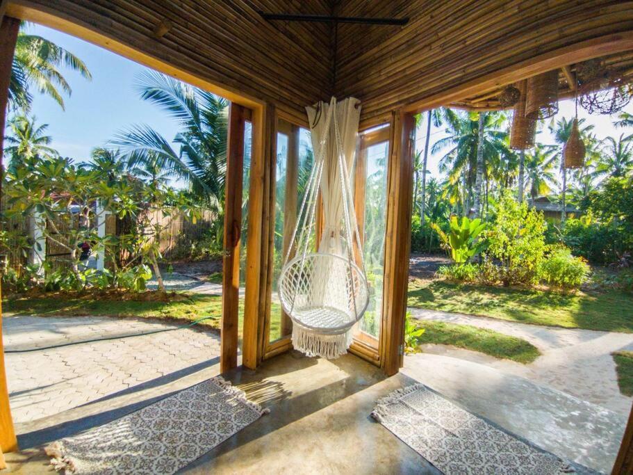 The Bamboo Houses - Tropical Garden & Empty Beach General Luna  Eksteriør billede