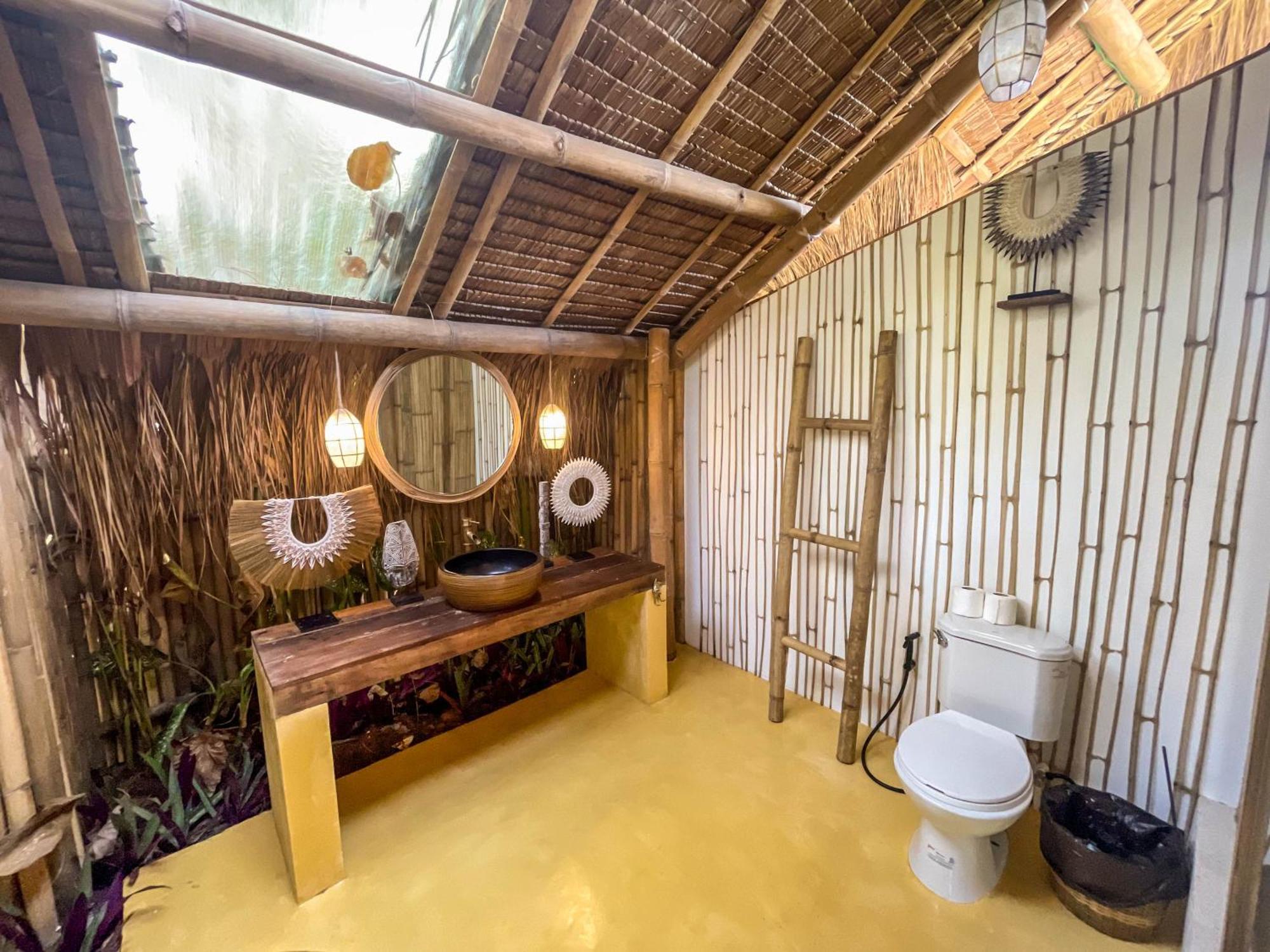 The Bamboo Houses - Tropical Garden & Empty Beach General Luna  Eksteriør billede